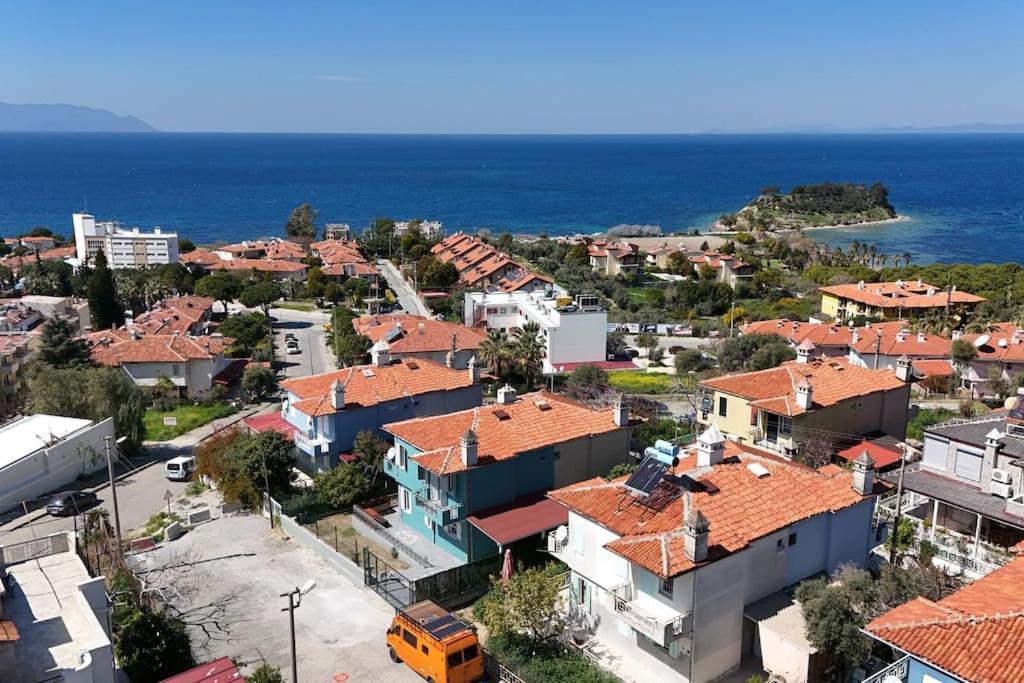 Kusadasi Merkezde Denize 5Dk Modern Villa Exterior photo